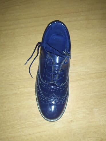 детские кроссовки на липучках: Oğlan uşaqları üçün. Qiymət 10azn sonu metro cixislarina catdirilma — 1