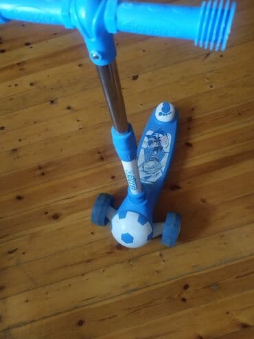 трюковой самокат в бишкеке: Bu skuter uşaqlar üçün nəzərdə tutulub. Üç təkərli dizaynı sayəsində — 2