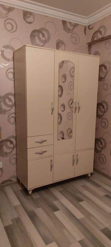 asilqan dolab: Açılan, 3 qapılı Düz dolab, Qarderob, paltar dolabı — 10