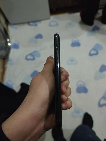 16 pro satış: IPhone 11 Pro, 64 GB, Matte Midnight Green, Face ID — 5