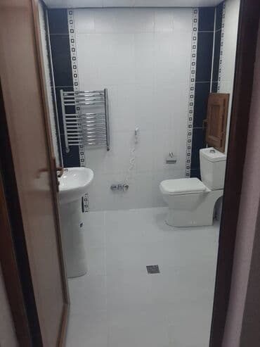 zal satılır: Bakıxanov qəs., 2 otaqlı, Yeni tikili, m. Qara Qarayev, 67 kv. m — 10