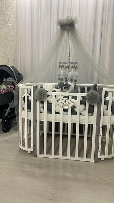 Oğlan üçün, İşlənmiş, Yumru, Beşik, Dəstsiz, Matras ilə, Yellənmə mexanizm ilə