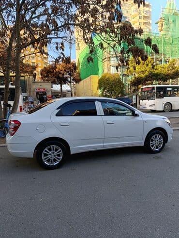 khazar avtomobil krediti: Chevrolet Cobalt: 1.5 l | 22000 km Sedan — 5
