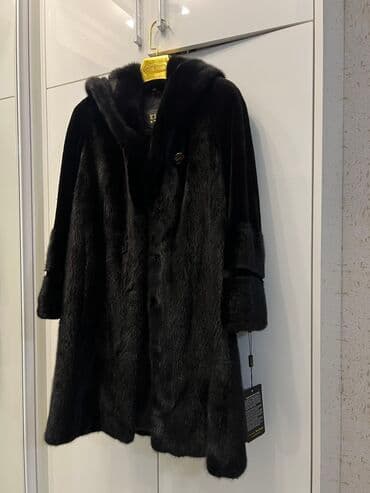 женские шубы из сурка: Şuba təzədir. Heç geyinilmiyib. Hətda üzərində etiketidə var. Özünün — 2