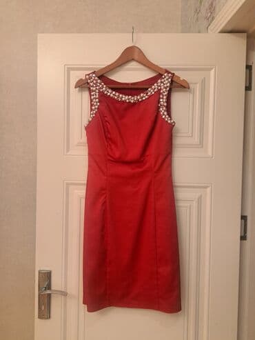 Şortlar: Hər biri 1 dəfə geyilib yeni kimidir. s ölçüdür. qiymət: 20 azn — 1