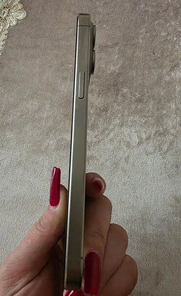 Mercedes-Benz: IPhone 15 Pro Max, 256 GB, Desert Titanium, Face ID — 6