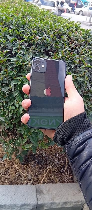 xbox one s: IPhone 11, 128 GB, Qara, Barmaq izi, Simsiz şarj, Face ID — 1