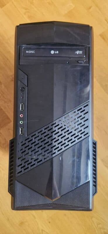 bmw 6 серия 630i mt: 2 ədəd harddisk videokart:Nvidia Geforce GT730 prosessor:Intel i3 4150 — 1