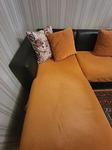 Divanlar: Narıncı rəngli L formalı künc divan - Ölçü: təxmini 230 x 150 sm — 3