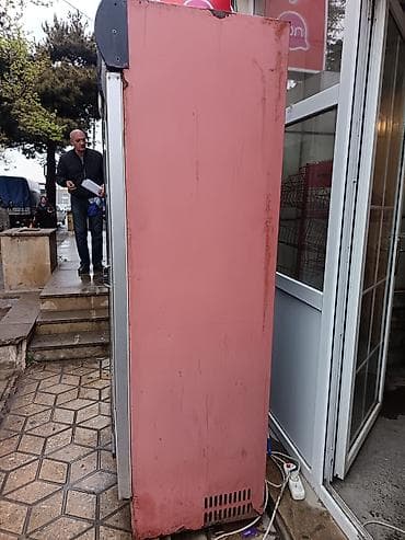 Ticarət vitrin soyuducusu – şüşə qapılı, vertikal model - Ön şüşəli — 2