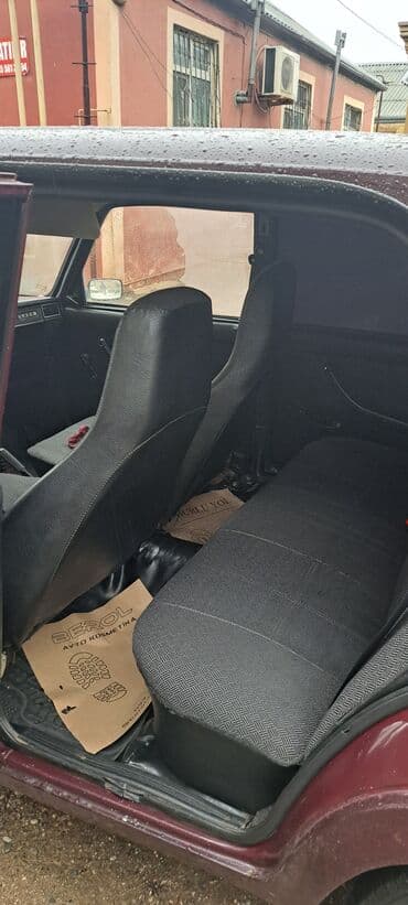 su daşıyan maşınlar: VAZ (LADA) 2107: 1.6 l | Sedan — 8