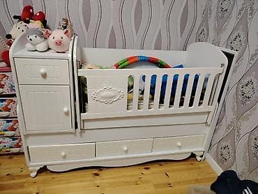 Oğlan və qız üçün, Yeni, Dördbucaq, Beşik, Dəstsiz, Matras ilə, Yellənmə mexanizm ilə