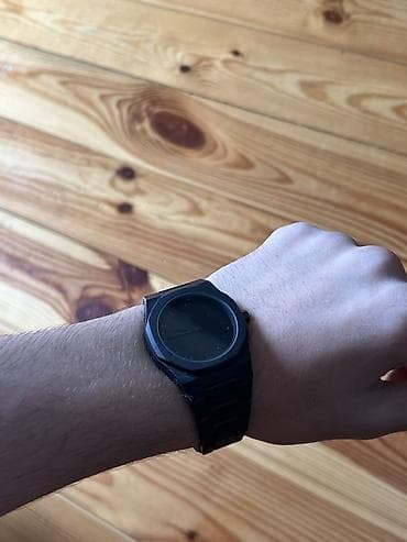 honor saatlari: Minimalist qara qol saatı Əhmədlidən götürmək olar👍🏻 Əla trenddə — 3