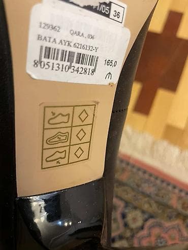 ayyaqabı: Qadın klassik tuflisi – qara rəng - Model: Bata AYK 6216132-Y - Ölçü — 3