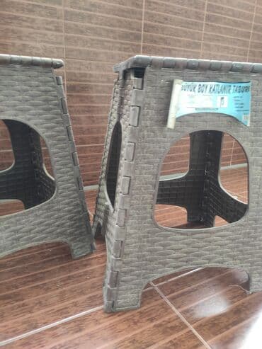 karaca əhmədli: Teze unvan Ehmedli metrosu boyuk stullardi taburetka Kimi — 3