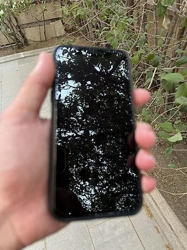 philips xenium 9@9d: IPhone Xs, 64 GB, Qara, Face ID — 1