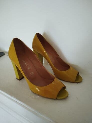 qadın saroçkaları: Tuflilər, Ölçü: 40, Yeni — 6