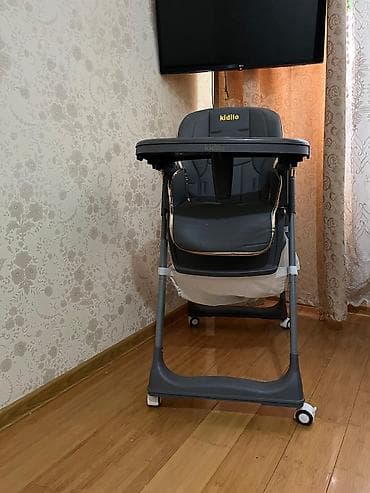 Yemək masaları, oturacaqları: Kidilo uşaq yemək stulu - Rəng: tünd boz, qızılı detallarla - — 2