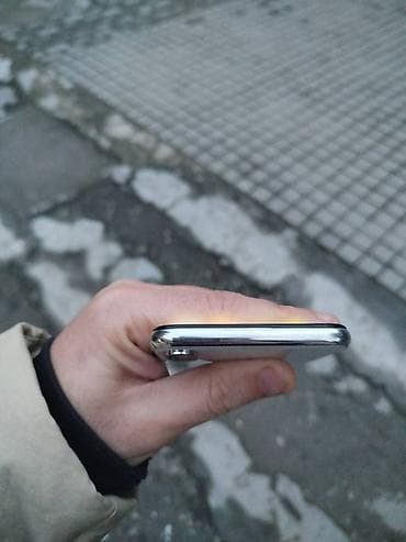 tang telefon: IPhone X, 64 GB, White Titanium — 2