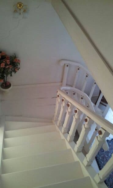 heyət evi: 8 otaq, 220 kv. m, Orta təmir — 13