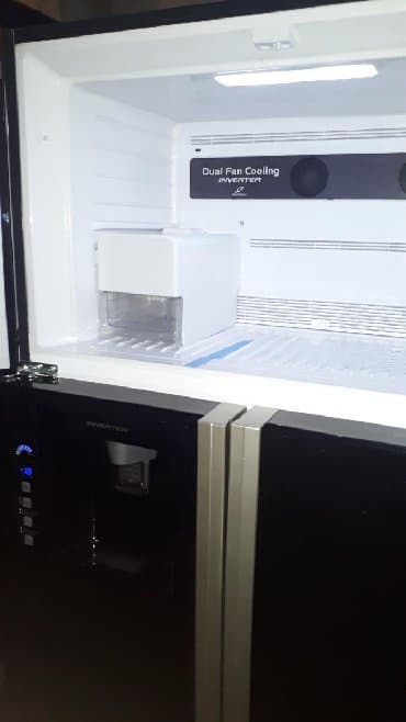 Soyuducular: İşlənmiş 4 qapılı Hitachi Soyuducu Satılır, rəng - Qara — 2