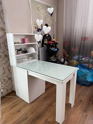 Прямой стол, С выдвижными ящиками, С полками, Стекло — 5