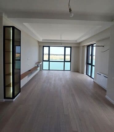 sumqayit 18 ci mehelle: 3 otaqlı, Yeni tikili, m. İnşaatçılar, 83 kv. m — 2