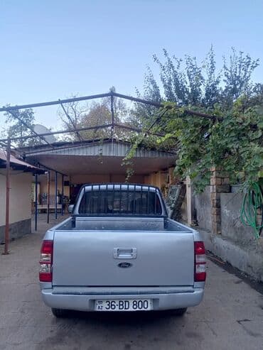 islenmis tekerler type 1: Ford Ranger pikap - Kuzov: 4 qapılı Double Cab, iri yük bölməsi, arxa — 1