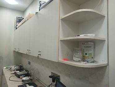 divar paneli: Mətbəx mebeli dəsti - Aşağı modullar: çoxsaylı qapaqlı şkaflar və 3 — 2