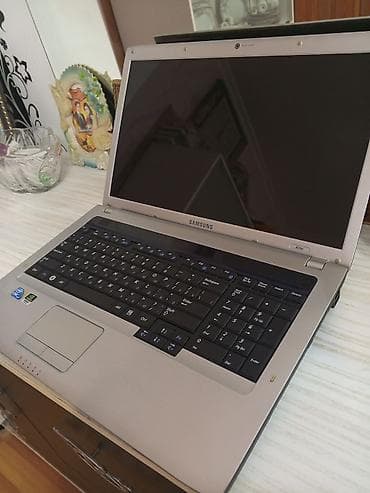 samsung galaxy tab 4: Samsung noutbuk 6 qb ram. 500 yaddas 1024 videokarta - Rəng: qara — 3