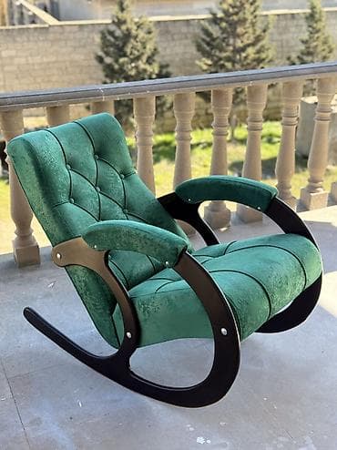 Kreslo-kaçalka, Parça