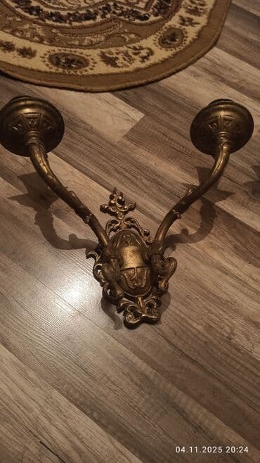 qrup şəkilləri: Məhsul: Bərk tökmə metal divar şamdanları (2 qol) Təsvir: - — 4