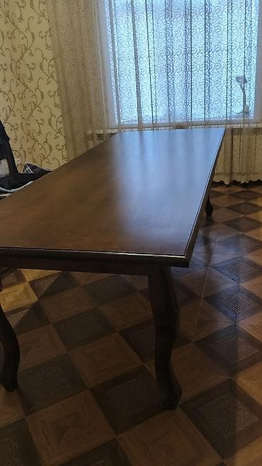 Qonaq masası, İşlənmiş, Açılmayan, Taxta, Dördbucaq masa