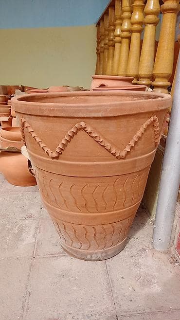 rus rublu satisi: Saxsi böyük gül qabi hündürlük 60 sm diametri 65 sm ünvan Xırdalan — 1