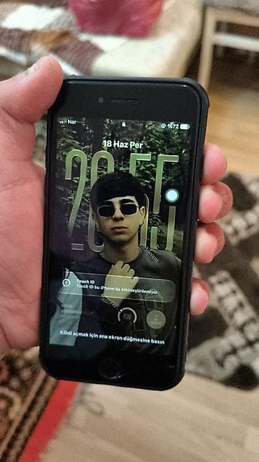cib modemi: Qara dəri naxışlı telefon qabı - Material: teksturalı qara süni dəri — 2