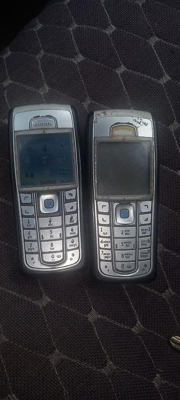 canon eos 5d mark ii: Nokia < 2 ГБ, цвет - Серый, Кнопочный — 2