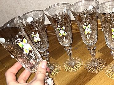 tort qab: Stəkanlar — 3