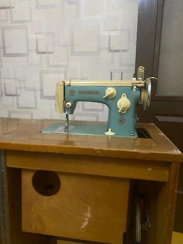 Tikiş maşını Chayka, İşlənmiş,Mexaniki, 2 saplı