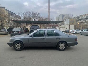 nolyeddi sekilleri yukle: Mercedes-Benz E 230: 2.3 l | 1992 il Sedan — 5