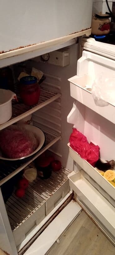 soyuducu qutu: Б/у 2 двери Cinar Холодильник Продажа, цвет - Белый, С колесиками — 3