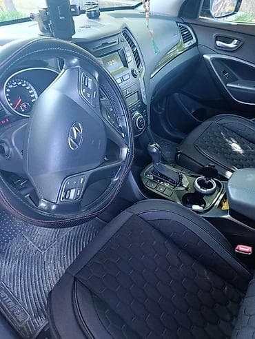 Hyundai Santa Fe: 2.4 l | 2014 il Krossover — 3