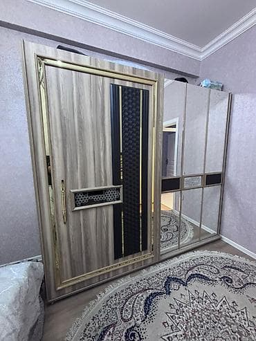 kravat satisi: ‼️ SATILIR ‼️ Çox səliqəli vəziyyətdə 3 qapılı güzgülü skaf satılır — 1