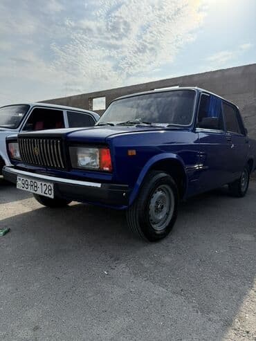 ваза стеклянная прозрачная высокая без узора: VAZ 2107 sedan – mavi rəng, İl 2004 Xüsusiyyətlər və görünüş: - — 6