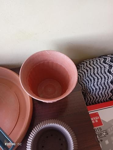 Bitkilər: Plastik dekorativ güldan (kvadrat formalı) - Material: yüngül və — 9