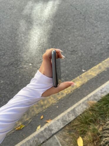 сколько стоит использованный айфон 11: IPhone 11, Black Titanium, Zəmanət — 4