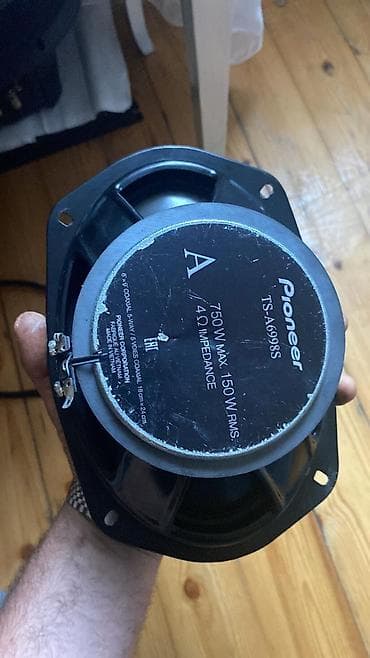 kalonka alıram: Pioneer avtomobil akustikası dəsti 2 eded pioner kalonka 750w luq 1 — 1