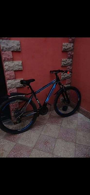 vlosiped: Dağ/şosse üçün çoxfunksiyalı velosiped - Rəng: qara-göy aksentlərlə - — 2