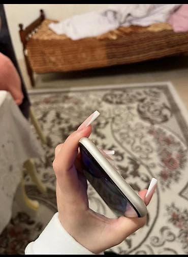 little big planet: IPhone 11, 128 GB, Zəmanət, Face ID, Sənədlərlə — 6