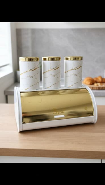 Mətbəx üçün nəzərdə tutulmuş bu çörək qabı və banka dəsti funksional