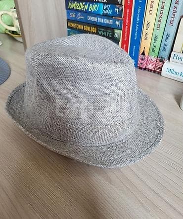 papaq şəkilləri: Boz rəngli fedora tipli şlyapa - Material: nazik, nəfəs alan toxunma — 1